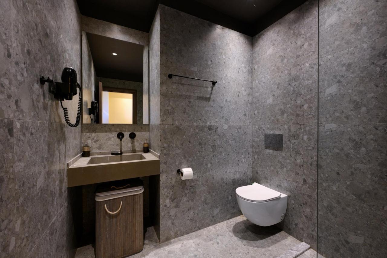 Seven Keys Luxury Suites Achílleion Eksteriør billede