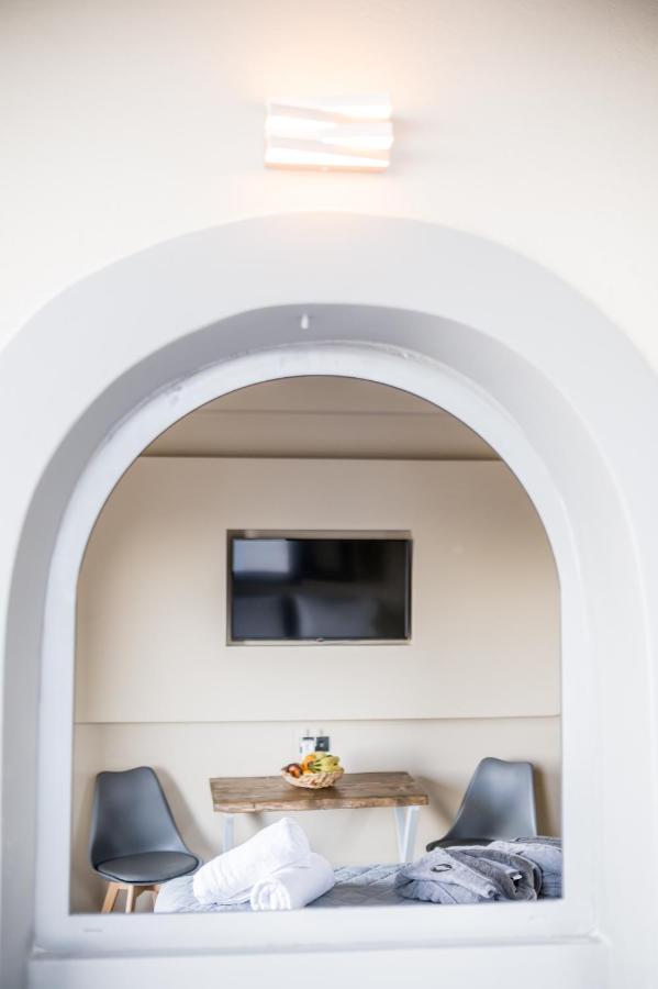 Seven Keys Luxury Suites Achílleion Eksteriør billede